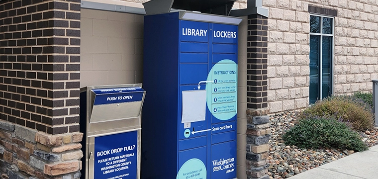 Library smart lockers on campus